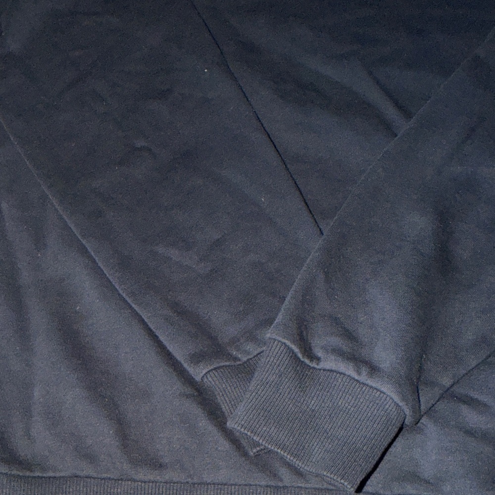 Under Armour Men's Dark Blue Crewneck Sweater - Picture 2 of 4